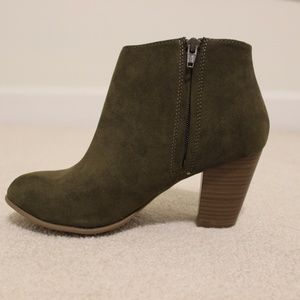 Old Navy Olive ankle booties